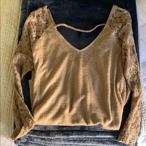 Lace sleeve top